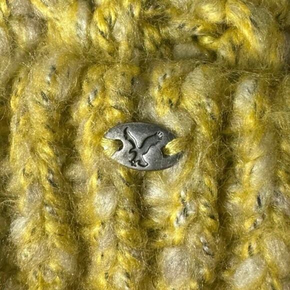 American Eagle Hat Women OS Yellow Pom Pom Beanie Knit Winter Snow Outdoor - Picture 3 of 4